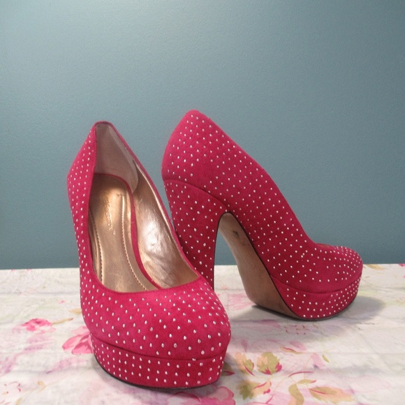 BCBG Shoes - BCBG Raspberry 'Joyss' Platform Suede Pumps